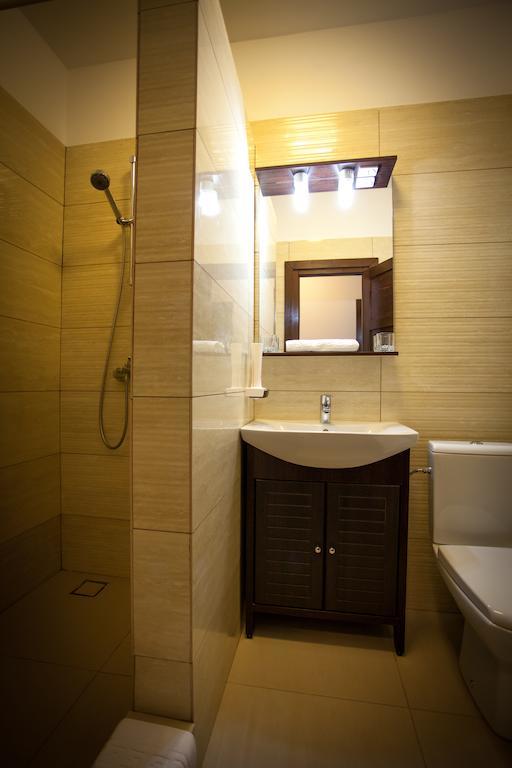 Roata Faget Inn Клуж-Напока Номер фото